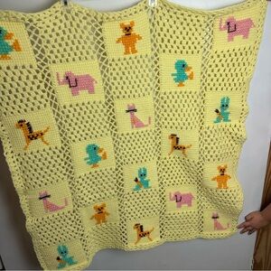 Vintage Crochet Baby Blanket Nursery Animal Unisex Gender Neutral Yellow